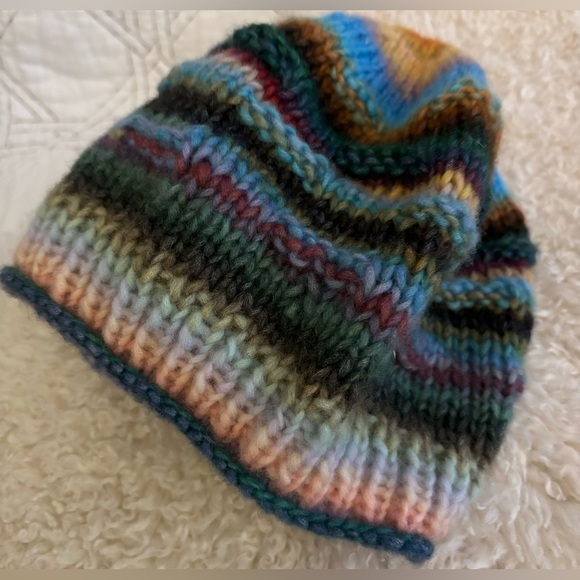 Hand knit lightweight & soft  winter hat in multi colours one size - Picture 2 of 3